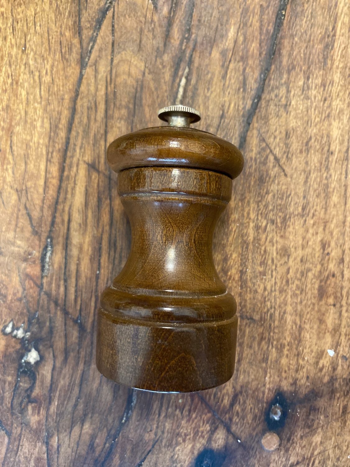 Pattern: Moulin à poivres / sel – Curiosité Göteborg | Fransk vintageinredning från Curiosité