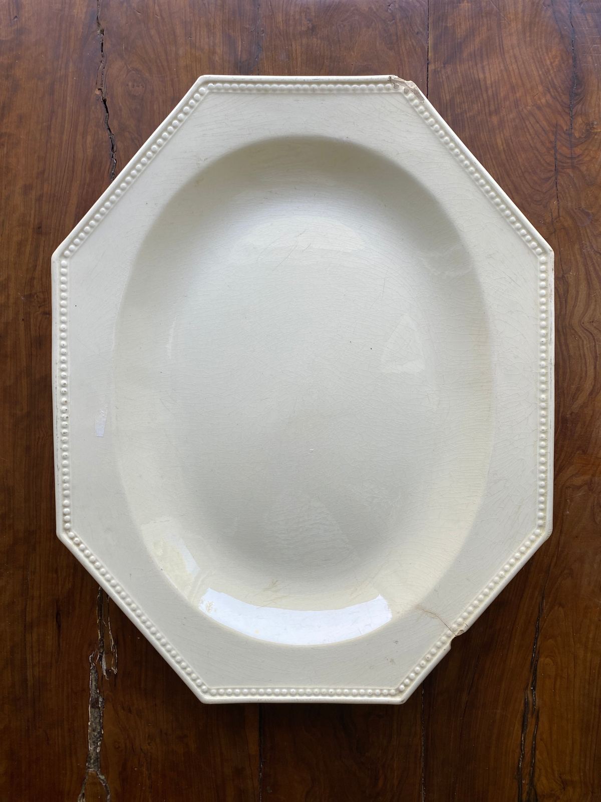 Octogonal serving plate