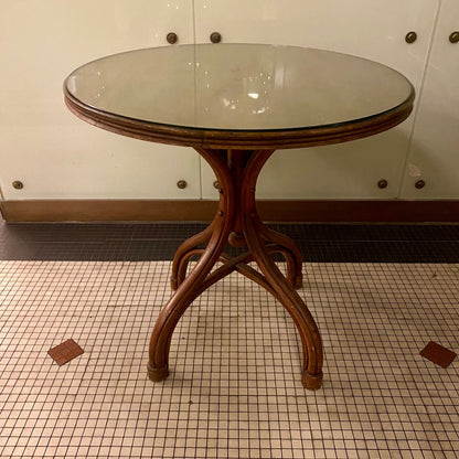 Pattern: Thonet Round Bistro Table with Glass Top – Curiosité Göteborg | Fransk vintageinredning från Curiosité