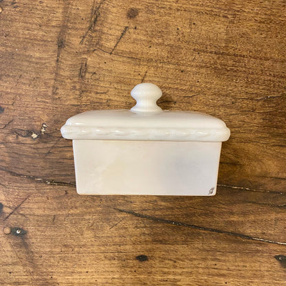 Pattern: Vintage English Butter Dish – Curiosité Göteborg | Fransk vintageinredning från Curiosité