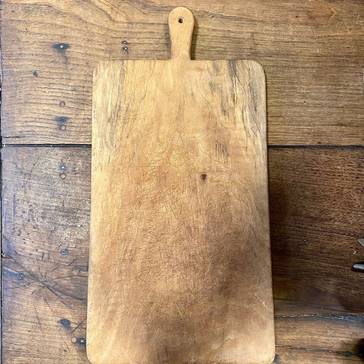 Pattern: Vintage French Cutting Board – Curiosité Göteborg | Fransk vintageinredning från Curiosité