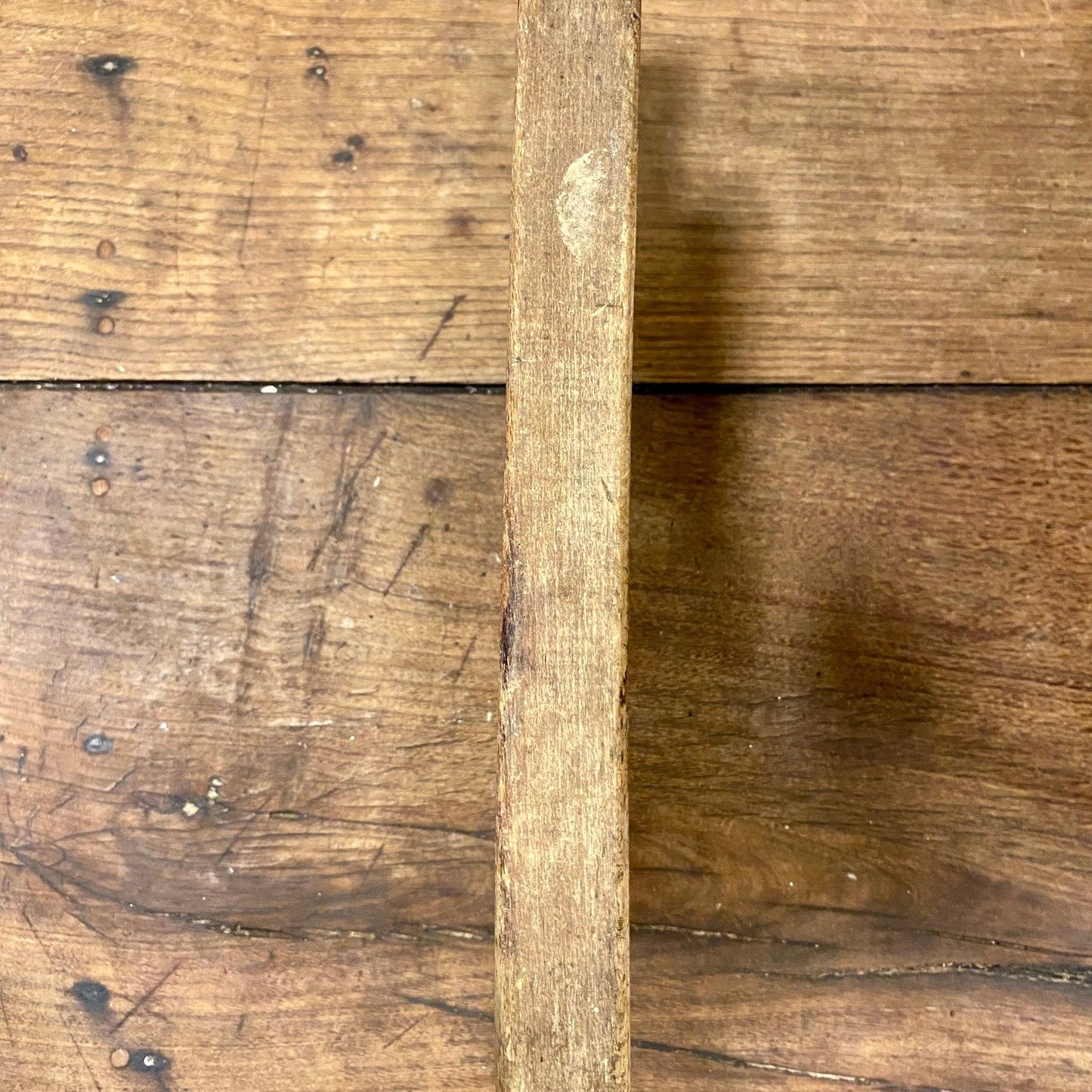 Pattern: Vintage French Cutting Board – Curiosité Göteborg | Fransk vintageinredning från Curiosité