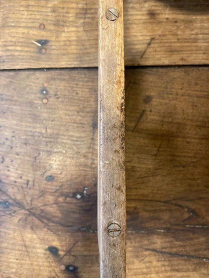 Pattern: Vintage French Cutting Board – Curiosité Göteborg | Fransk vintageinredning från Curiosité