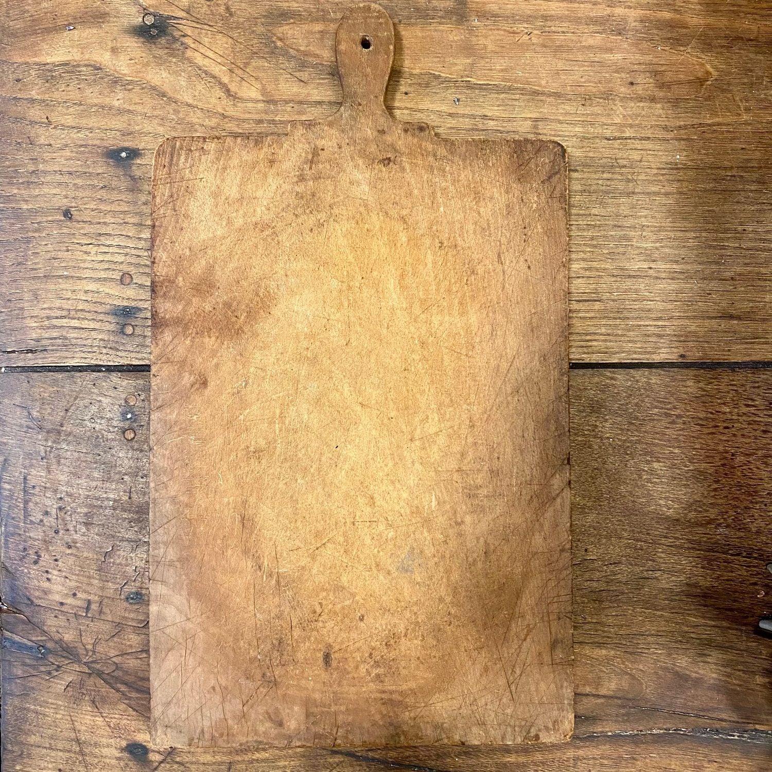 Pattern: Vintage French Cutting Board – Curiosité Göteborg | Fransk vintageinredning från Curiosité