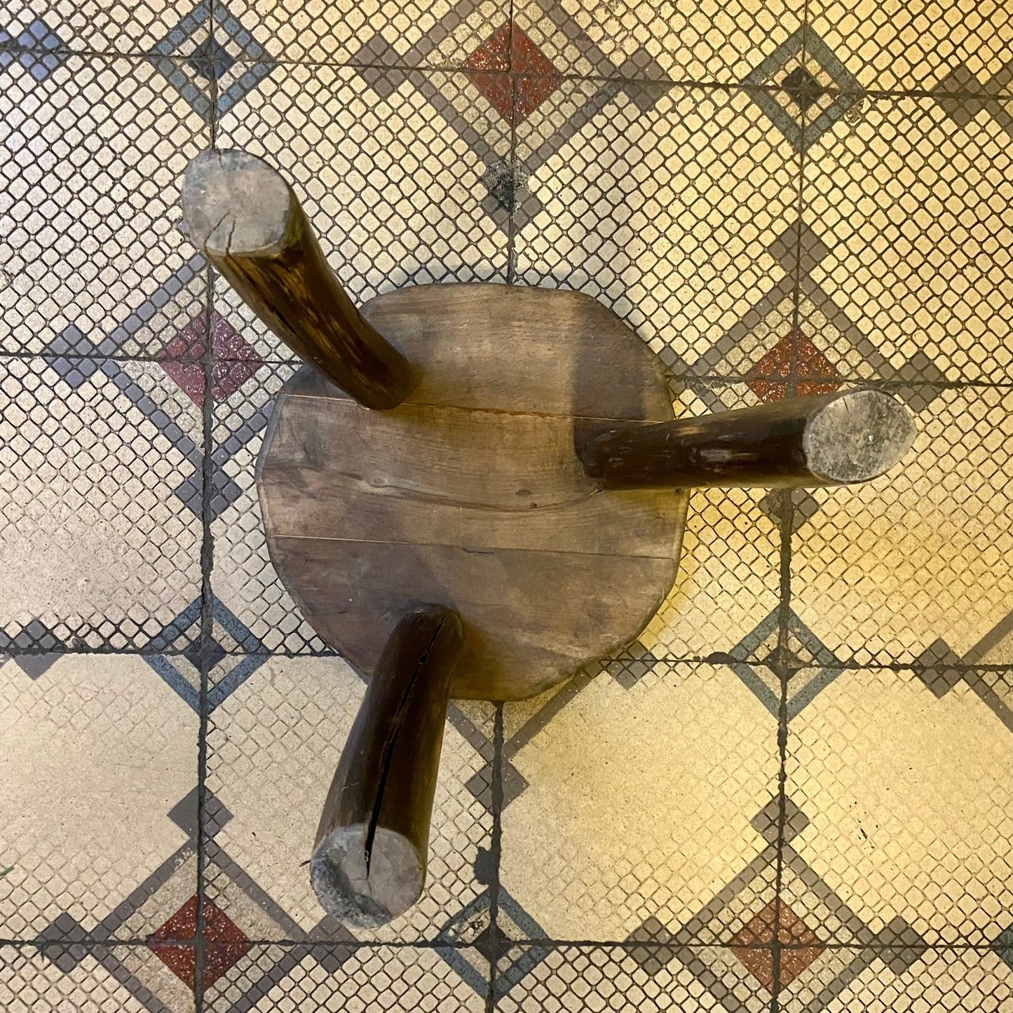 Pattern: Vintage French Farmhouse Stool – Curiosité Göteborg | Fransk vintageinredning från Curiosité