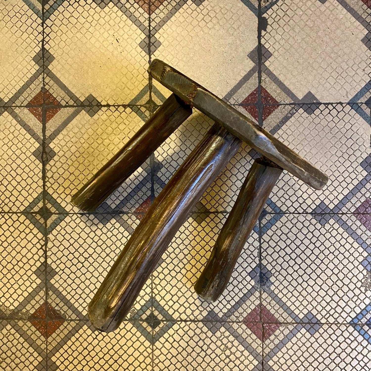 Pattern: Vintage French Farmhouse Stool – Curiosité Göteborg | Fransk vintageinredning från Curiosité