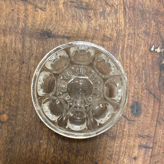 Pattern: Vintage French Glass Flower Frog – Curiosité Göteborg | Fransk vintageinredning från Curiosité