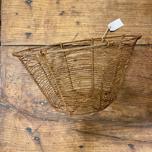 Pattern: Vintage French Hand-Woven Wire Egg Basket – Curiosité Göteborg | Fransk vintageinredning från Curiosité