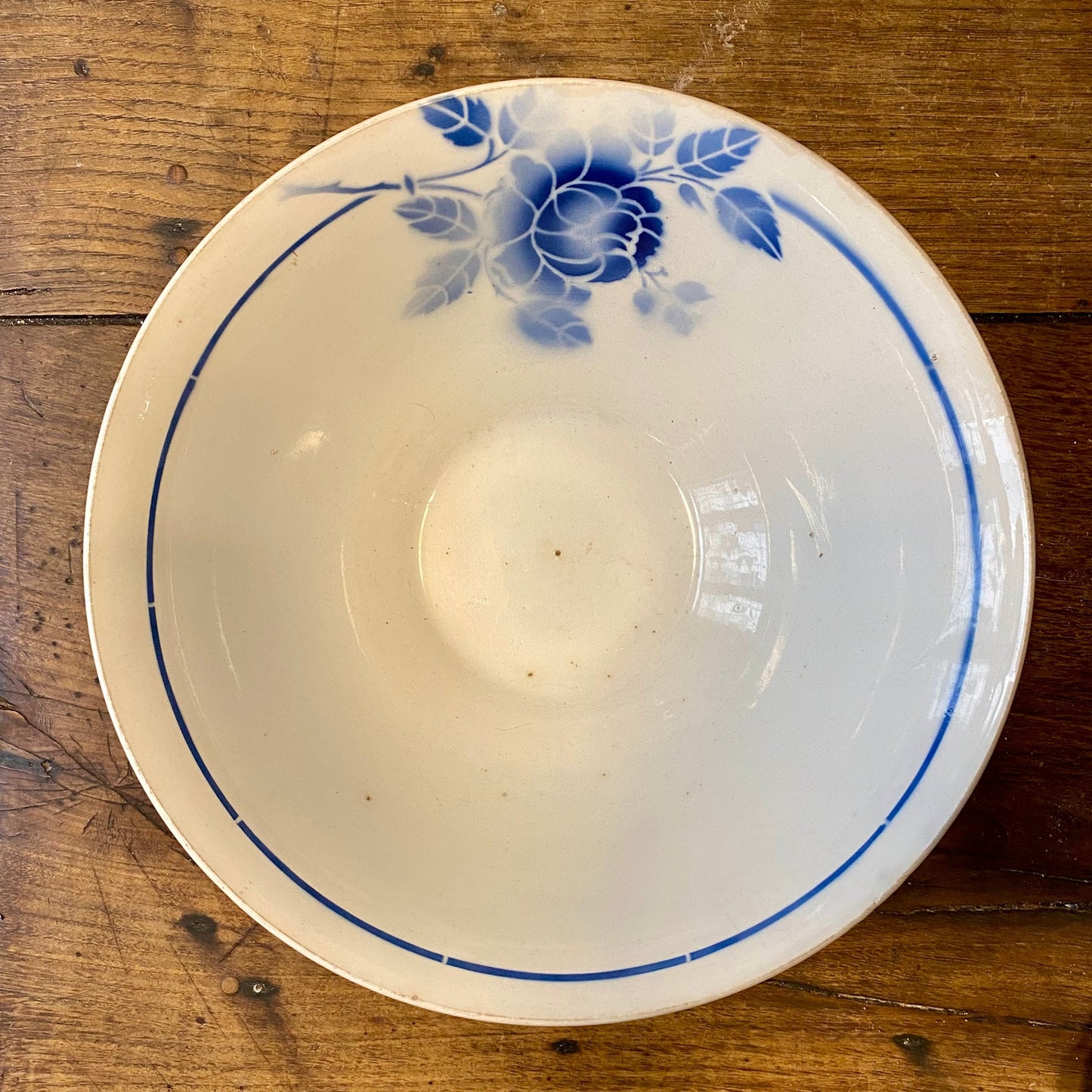 Pattern: Vintage French L’Amandinoise Serving Bowl – Curiosité Göteborg | Fransk vintageinredning från Curiosité