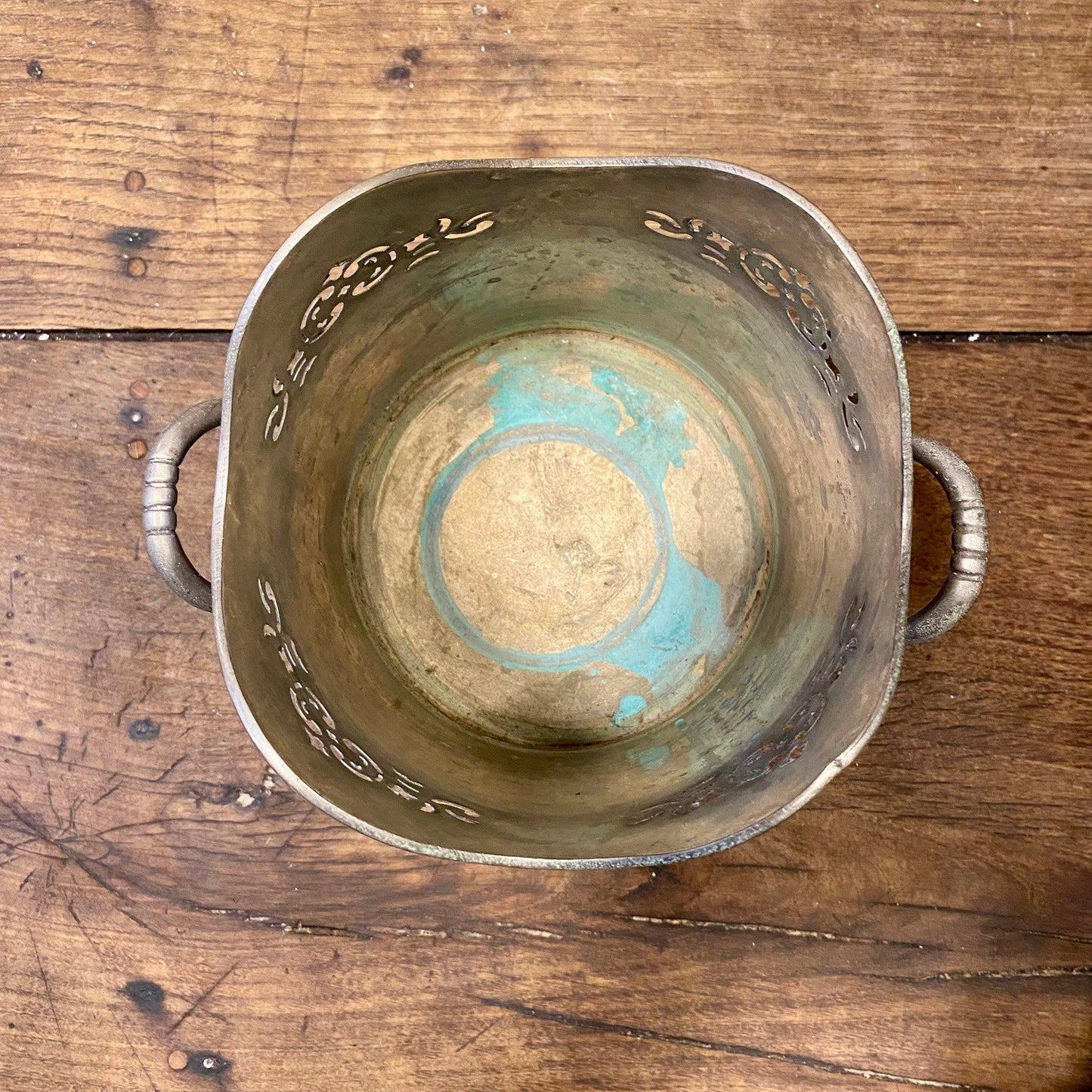 Pattern: Vintage French Metal Cooler – Cut-Out & Engraved – Curiosité Göteborg | Fransk vintageinredning från Curiosité