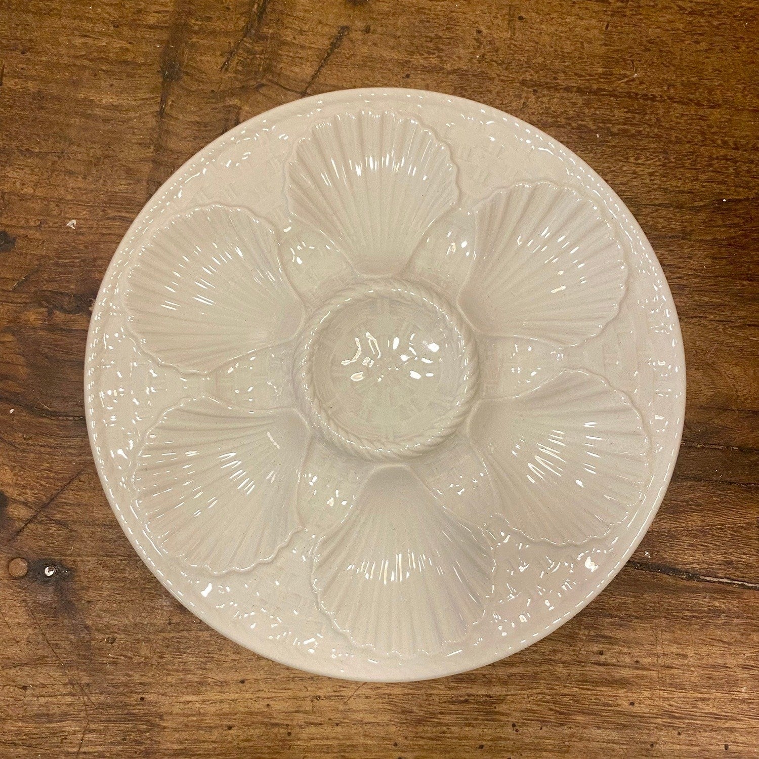 Pattern: Vintage French Oyster Plate – Longchamp – Curiosité Göteborg | Fransk vintageinredning från Curiosité