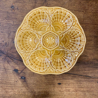 Pattern: Vintage French Oyster Plate – Sarreguemines – Curiosité Göteborg | Fransk vintageinredning från Curiosité