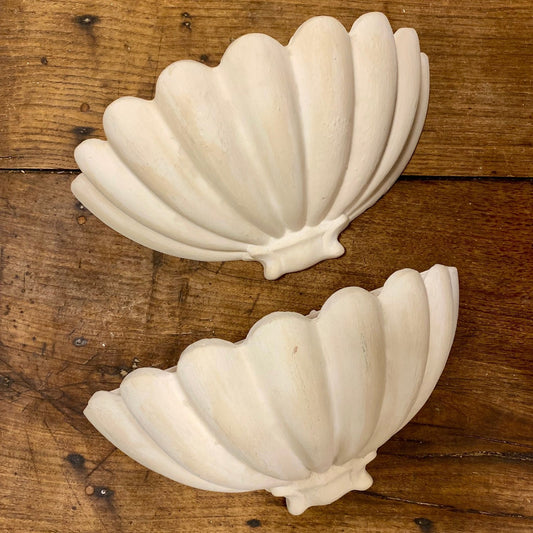 Pattern: Vintage French Plaster Shell Wall Sconces Pair – Curiosité Göteborg | Fransk vintageinredning från Curiosité
