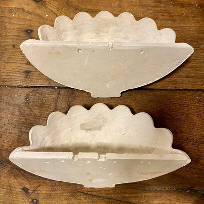 Pattern: Vintage French Plaster Shell Wall Sconces Pair – Curiosité Göteborg | Fransk vintageinredning från Curiosité