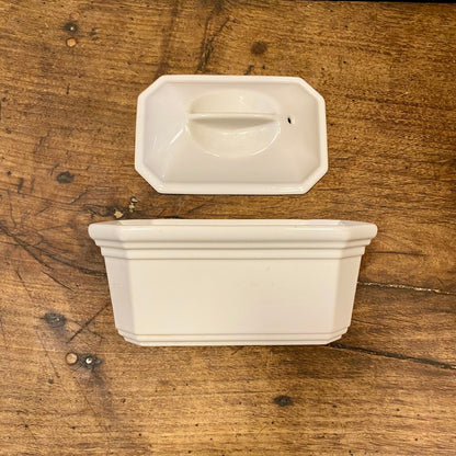 Pattern: Vintage French White Ceramic Terrine – Rectangular with Lid – Curiosité Göteborg | Fransk vintageinredning från Curiosité