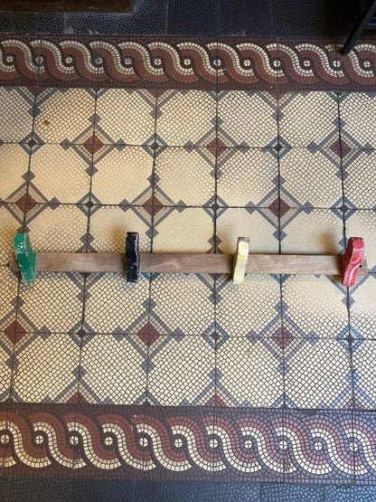 Pattern: Vintage French Wooden Coat Rack – Curiosité Göteborg | Fransk vintageinredning från Curiosité
