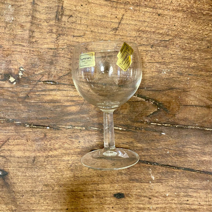 Pattern: Vintage Luminarc Wine Glass – Curiosité Göteborg | Fransk vintageinredning från Curiosité