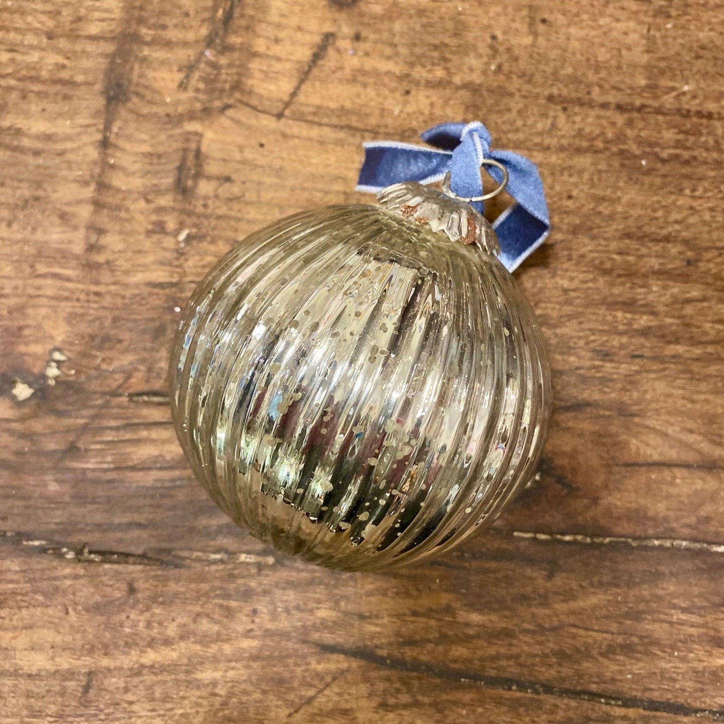Pattern: Vintage Ribbed Glass Christmas Bauble with Blue Ribbon – Curiosité Göteborg | Fransk vintageinredning från Curiosité