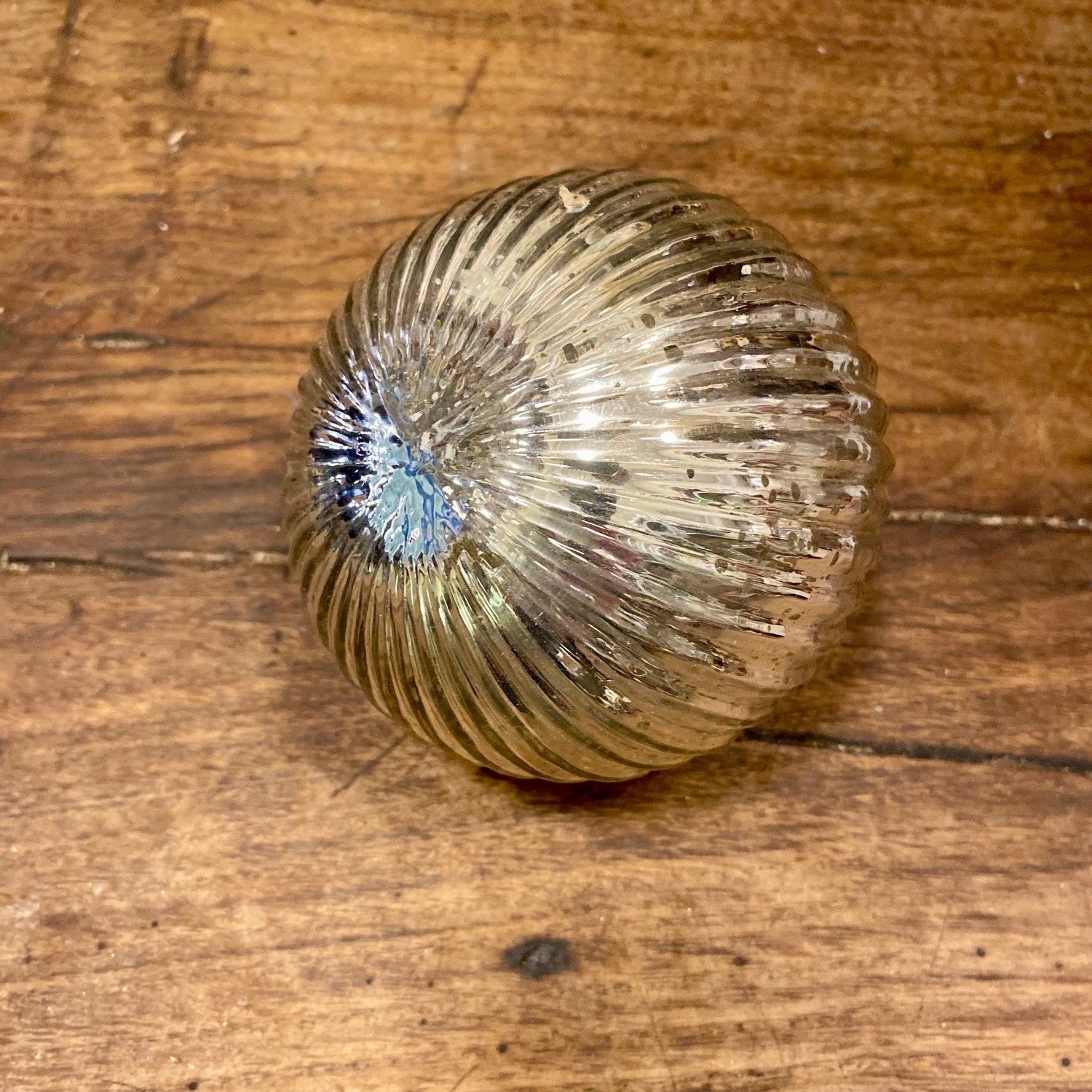 Pattern: Vintage Ribbed Glass Christmas Bauble with Blue Ribbon – Curiosité Göteborg | Fransk vintageinredning från Curiosité