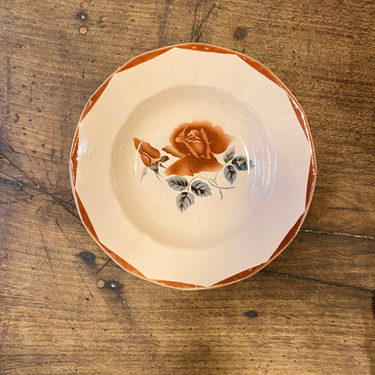 Pattern: Vintage Sarreguemines Soup Bowl – “Rose” Floral Design – Curiosité Göteborg | Fransk vintageinredning från Curiosité